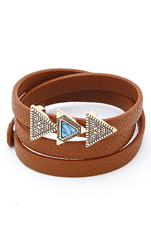 Three Triangular Point Bracelet 5FDA7
